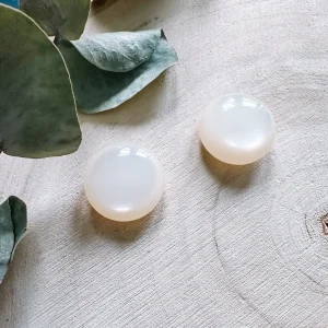 Oorstekers Studs - Ella off White